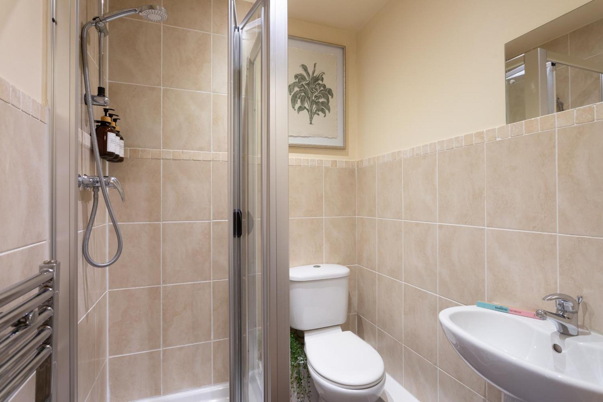 Bootham Court Grade II Duplex Apartment With Free Parking & Wi-Fi - Sleeps 2-6 People York Eksteriør billede