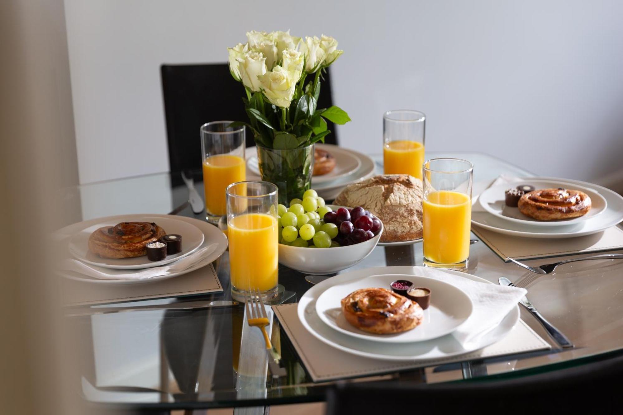 Bootham Court Grade II Duplex Apartment With Free Parking & Wi-Fi - Sleeps 2-6 People York Eksteriør billede