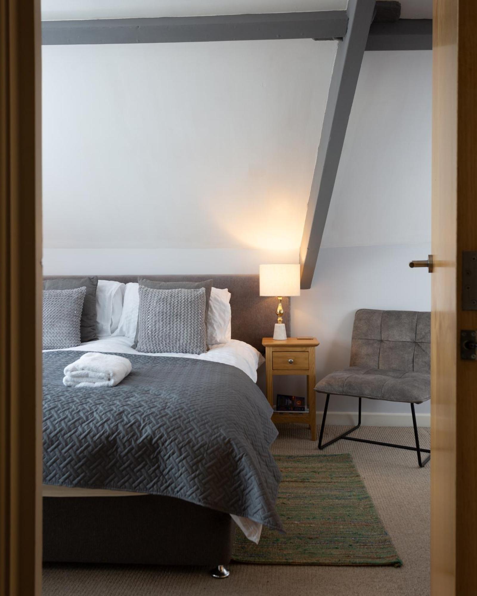 Bootham Court Grade II Duplex Apartment With Free Parking & Wi-Fi - Sleeps 2-6 People York Eksteriør billede