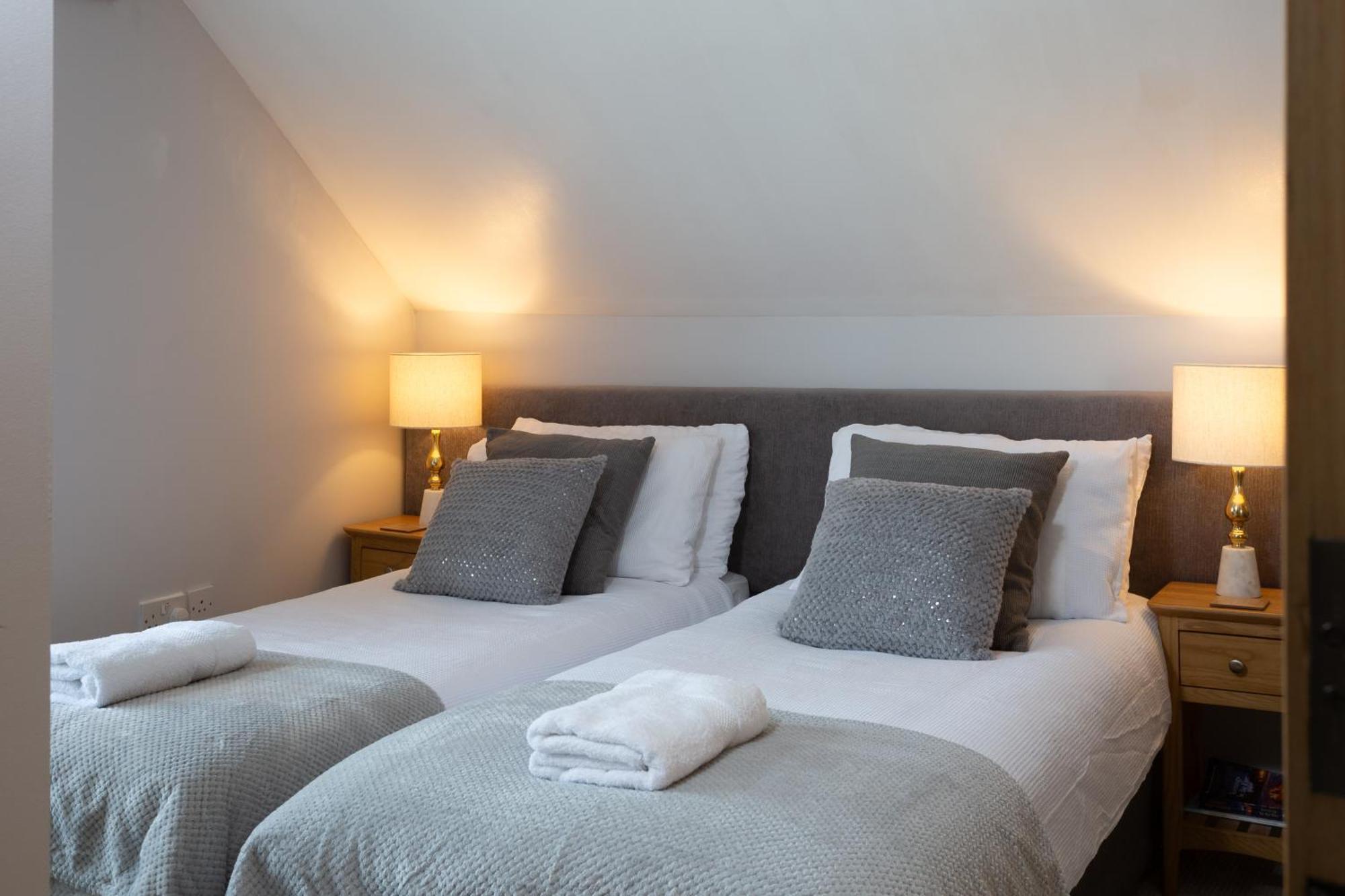Bootham Court Grade II Duplex Apartment With Free Parking & Wi-Fi - Sleeps 2-6 People York Eksteriør billede